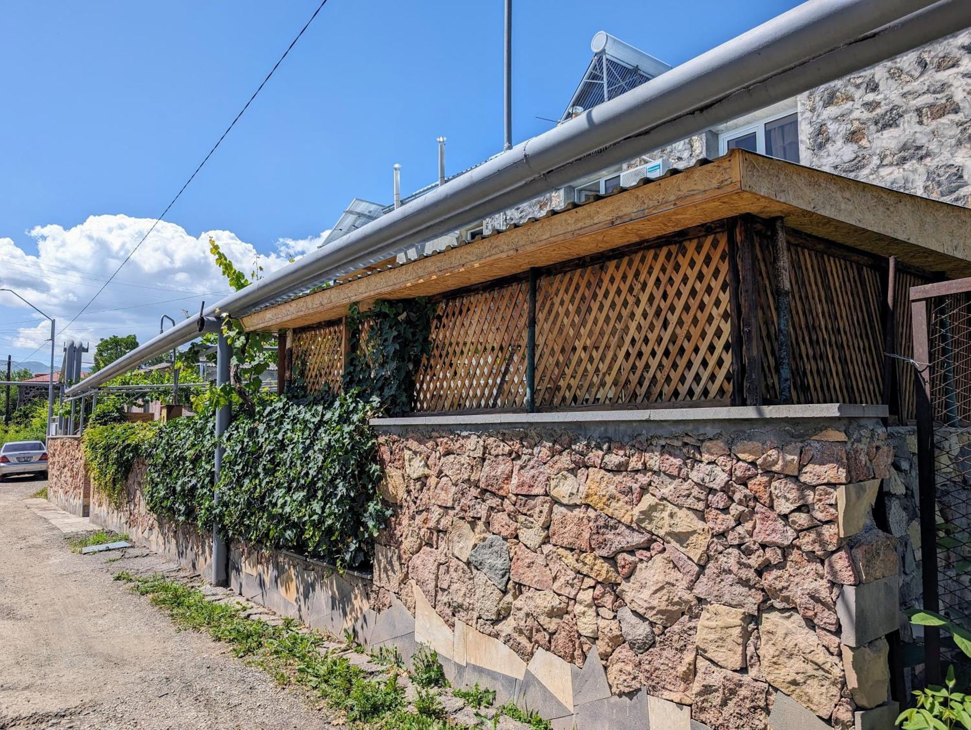 Eleven - 11 Yeghegnadzor Exterior foto